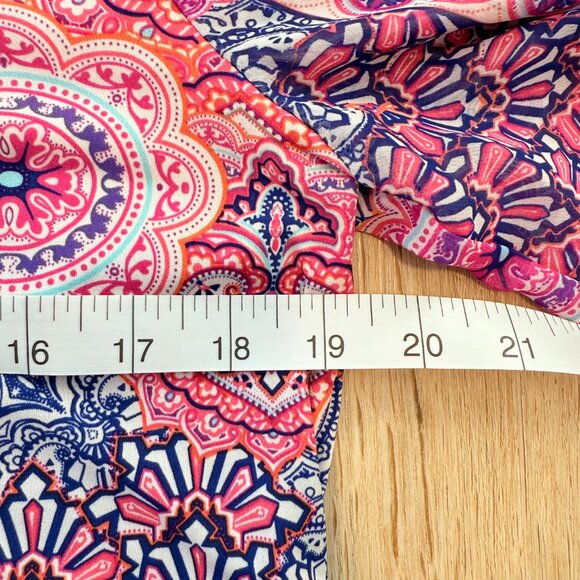 ๐ธ Chicoโs Paisley & Floral V-Neck Top โ Size 1 (Medium/Large) ๐๐๐ - Picture 13 of 14